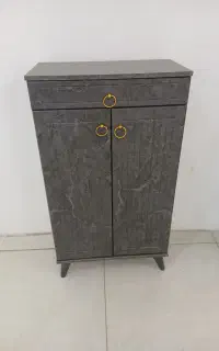 جاکفشی دو در