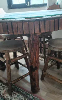 میز و صندلی چوبی