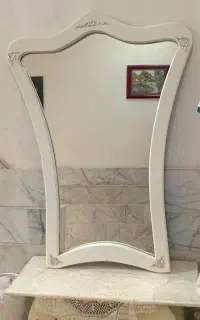 کنسول تمیز رنگ سفید فقط ی میلیون