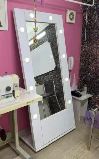 آینه قدی لامپ ال ای دی