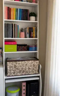 میز تحریر+کتابخانه