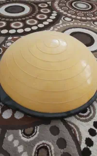 بوسوبال ( نیم دایره تعادلی )