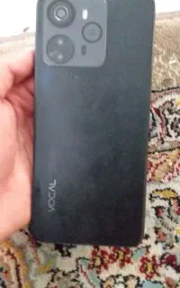 گوشیvocal V1