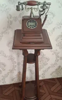 تلفن چوبی ایستاده کاملا نو