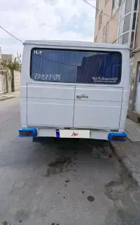 مینی بوس 72
