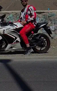کاوازاکی r25 mt نینجا