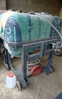 سمپاش ۴۰۰ لیتری