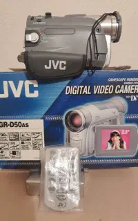دوربین فیلمبرداری JVC