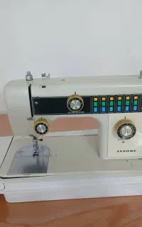 چرخ خیاطی ژانومه اصل