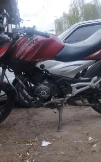 موتور باجاج جفت شمع چهار سوپاپ