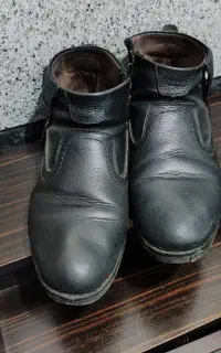 نیم بوت مردانه