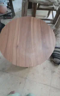 میز گرد کاملا نو