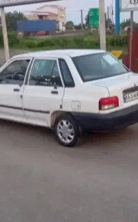 پراید مدل آخر۸۲ کاربرات