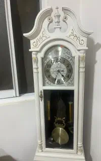 ساعت ایستاده