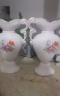 گلدون قدیمی ایسا