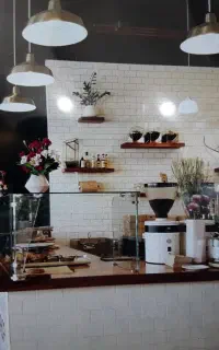 مغازه دار خانم برای سوپر مارکت
