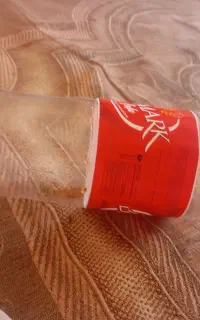 شیشه نوشابه خالی