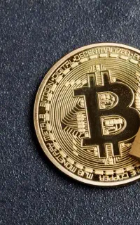 دو خط رند مشابه ایرانسل معاوضه با بیت کوین