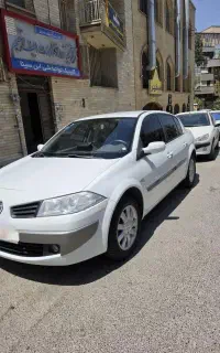 مگان ۲۰۰۰ اتومات