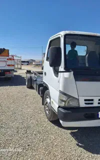 ایسوزو 6تن سفید