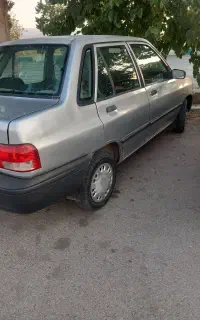 پراید ۸۶ نقره‌ای