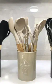 کفگیر ملاقه سیلیکونی دسته چوب