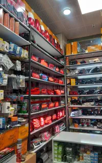 هدلایت ،، چراغ اسپورت با چک ۱ الی ۴ ماهه واقعی