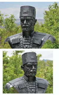 مجسمه فلزی