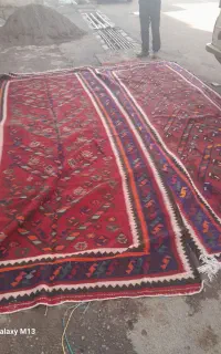 دو تخته گلیم یک تخته جاجیم بفروش می‌رسد