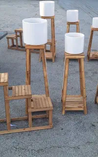 استند