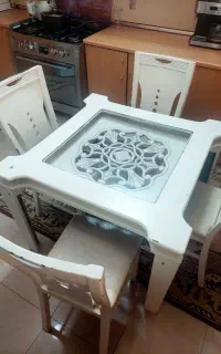 میز و صندلی نهارخوری