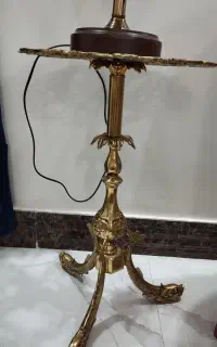 میز برنجی
