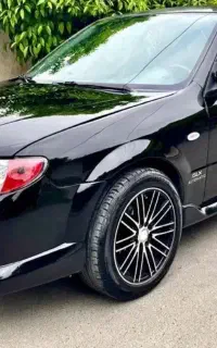 مزدا ۳۲۳ اتوماتیک