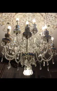 لوستر قدمت دار