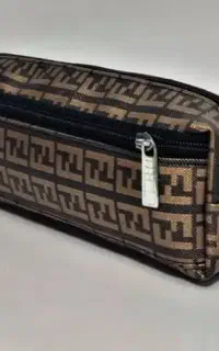جامدادی در طرح و رنگ بندی مختلف