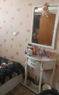 کنسول و آینه  یا میز آرایش