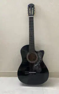 گیتار ویکتور