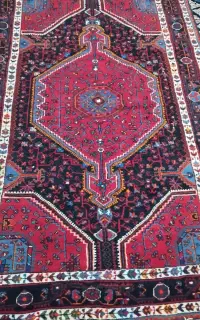 فرش دست باف زیبا