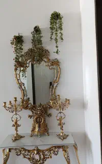 آینه و شمعدان
