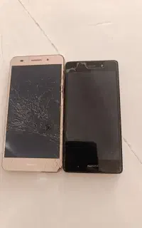 گوشی و شارژر گوشی
