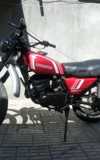 سوزوکی 250تریل