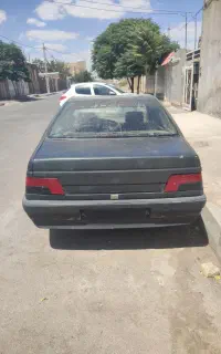 پژو 405موتور 2000