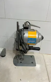 قیچی برقی