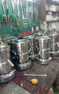 آبمیوه گیری صنعتی یک اسب یکونیم و سه اسب