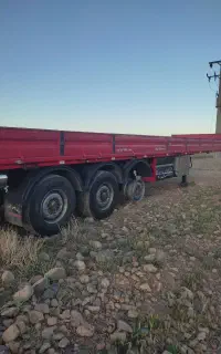 یک دستگاه تریلر کفی تیغه   H اسپانیا دستگاه جیران