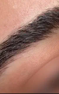 میکروبلیدینگ ابرو و شیدینگ لب
