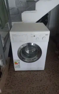 ماشین لباسشویی