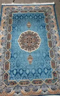 ۴ تخته۶متری طرح هالیدی آبی ۷۰۰شانهhcp نو/فرش علوی