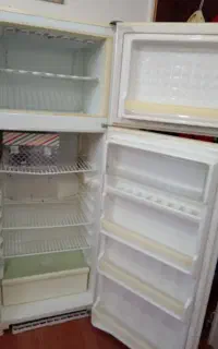یخچال ازمایش