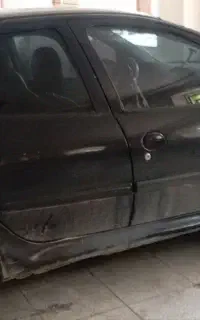 خودرو ۲۰۶ مدل ۸۱ با قیمت استثنایی